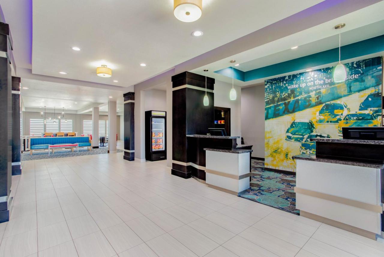 La Quinta Inn & Suites By Wyndham Northlake Ft. Worth Elizabethtown Esterno foto