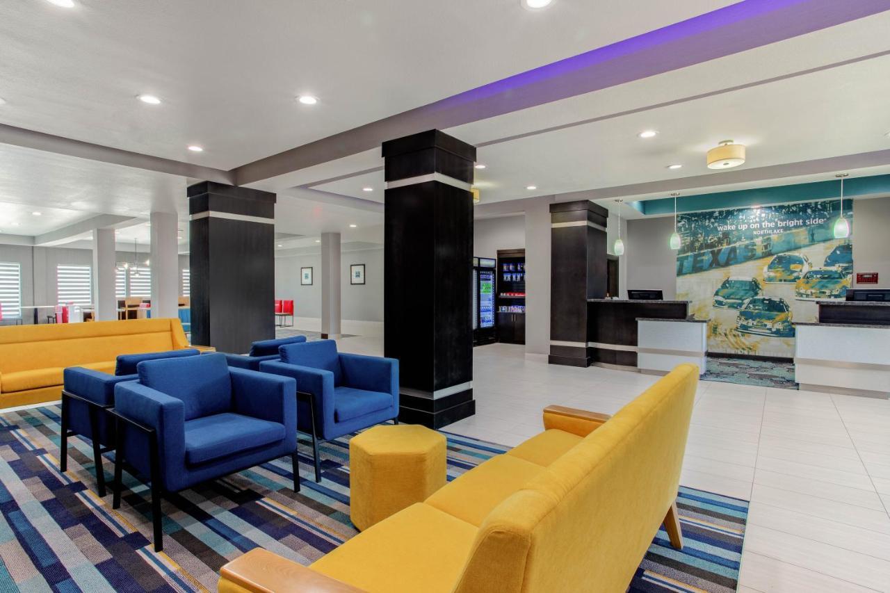 La Quinta Inn & Suites By Wyndham Northlake Ft. Worth Elizabethtown Esterno foto