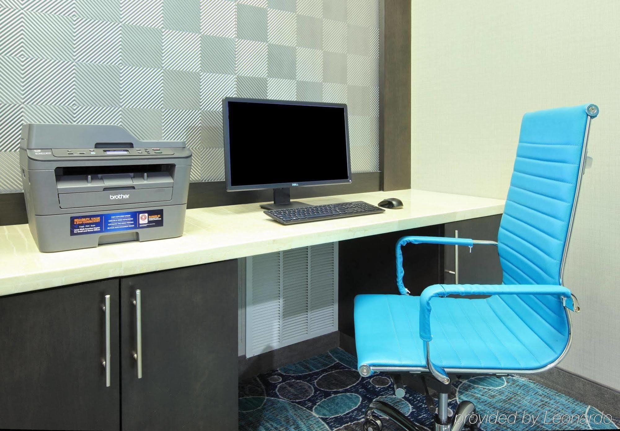 La Quinta Inn & Suites By Wyndham Northlake Ft. Worth Elizabethtown Esterno foto