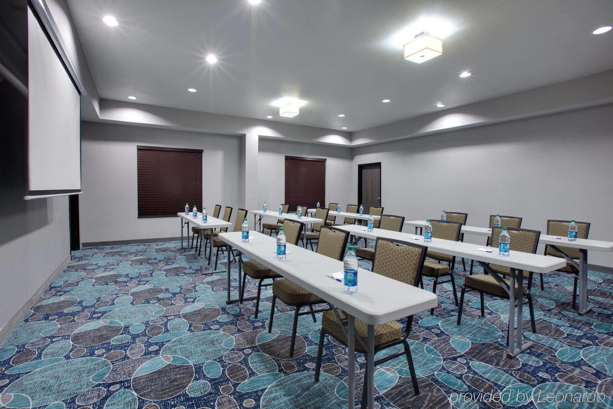 La Quinta Inn & Suites By Wyndham Northlake Ft. Worth Elizabethtown Esterno foto